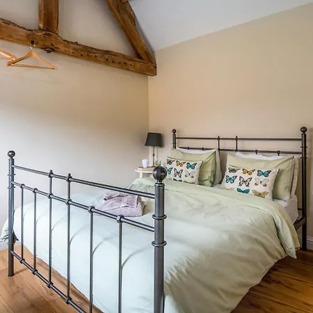 The Cow Shed, Kenilworth, Sleeps 2 Villa Exterior photo