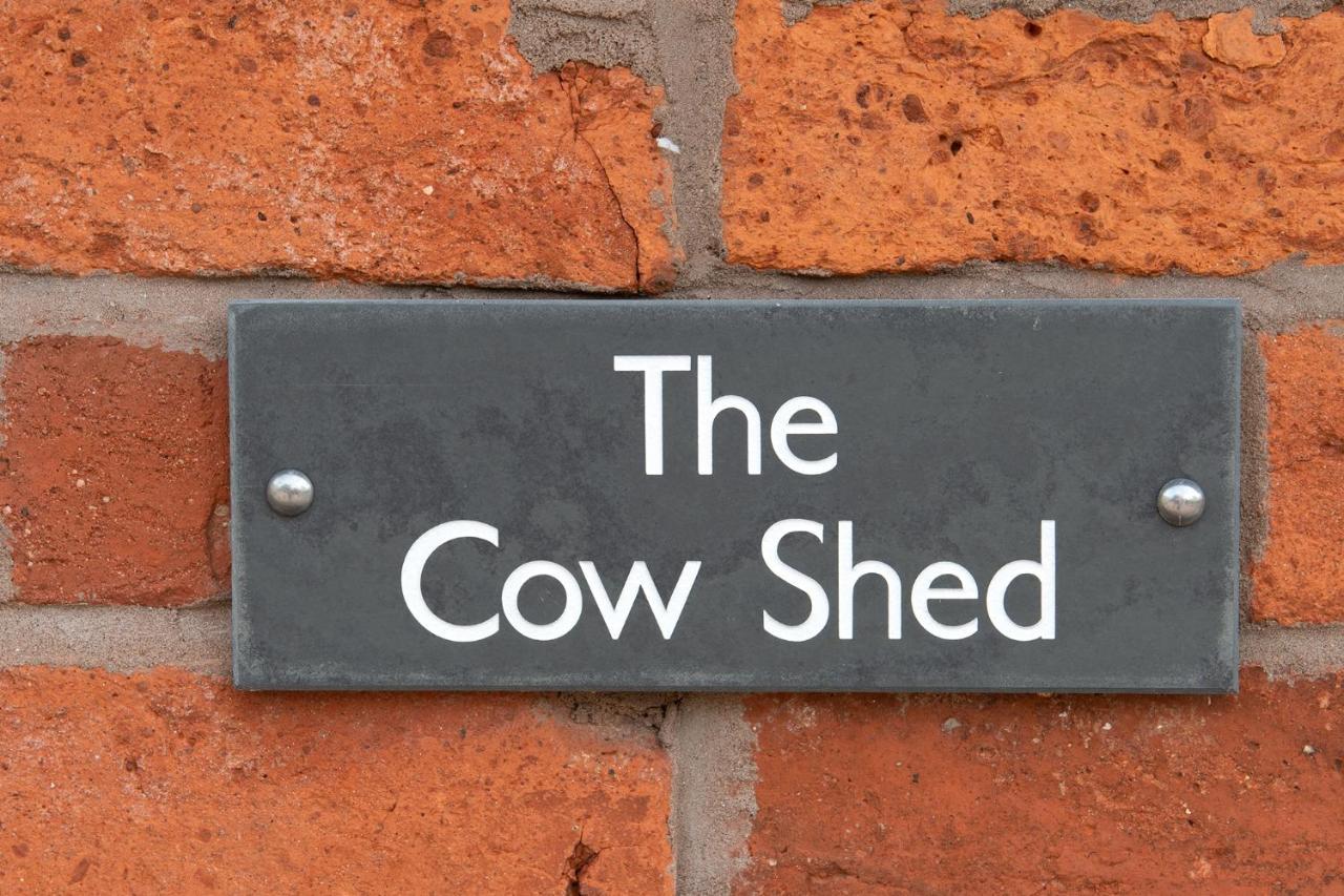 The Cow Shed, Kenilworth, Sleeps 2 Holiday home *