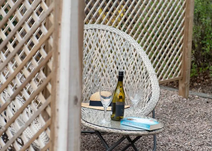 The Cow Shed, Kenilworth, Sleeps 2